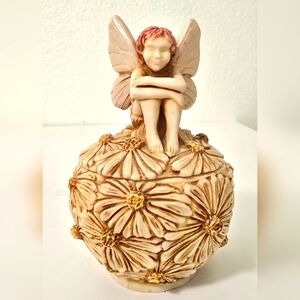 Adam Binder Designs Daisy Flower Box